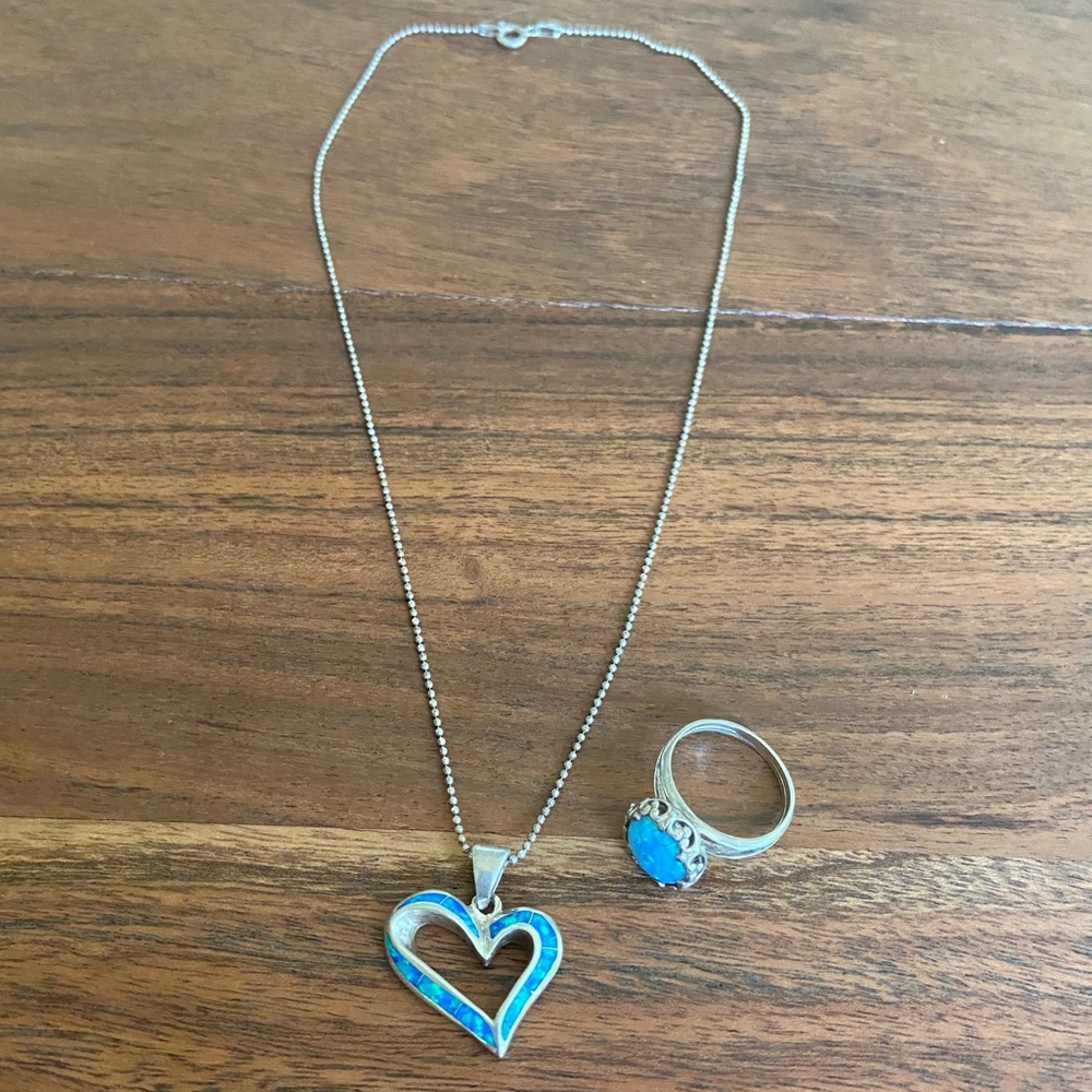 Iridescent Ring and Necklace Set
